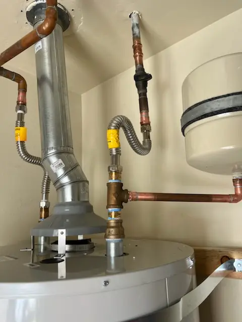 Water heater installation and plumbing repair in Desert Hot Springs